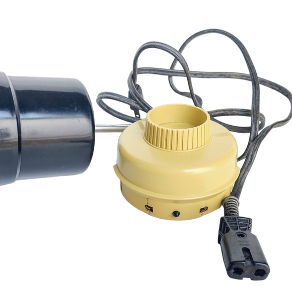 SOLD! Vintage Zellers Bradford Percolator - the Ultimate Coffee Time Machine! - Picture 12 of 13